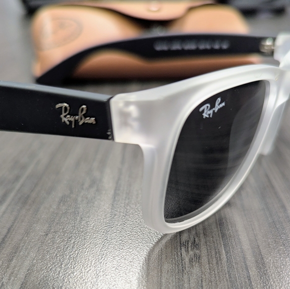 Excellent Ray-Ban Justin Sunglasses, Rubber Transparent Frame, Dark Grey Lens - Picture 7 of 13
